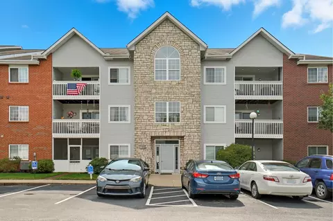 165 Barren River Dr #8, Erlanger, KY 41018