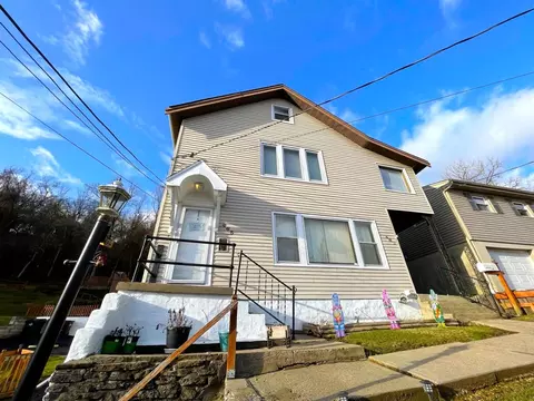 Exterior - 463 465 Hazen St, Covington, KY 41016 photo 2 of 11