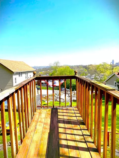 Exterior - 463 465 Hazen St, Covington, KY 41016 photo 8 of 11