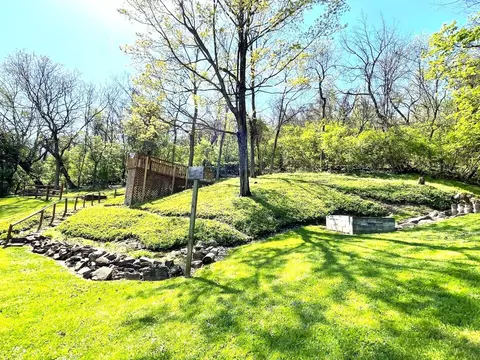 Exterior - 463 465 Hazen St, Covington, KY 41016 photo 9 of 11