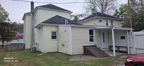 207 E 3rd St, Augusta, KY 41002 photo 3