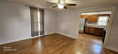 207 E 3rd St, Augusta, KY 41002 photo 9