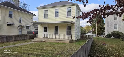 207 E 3rd St, Augusta, KY 41002 photo 2