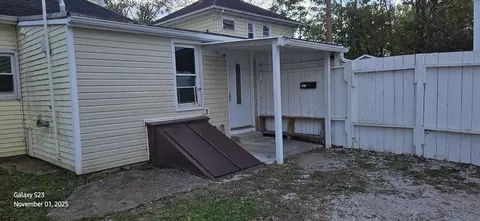207 E 3rd St, Augusta, KY 41002 photo 23