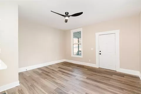 Living - 209 E 10th St, Covington, KY 41011 photo 3 of 3