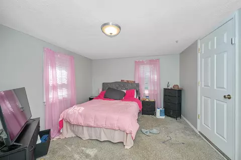 Bedroom - 435 River Rd, Bromley, KY 41016 photo 3 of 3