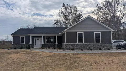 7050 Solomon Rd, Burlington, KY 41005