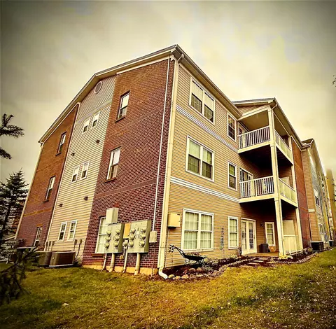 969 Mistflower Ln, Florence, KY 41042