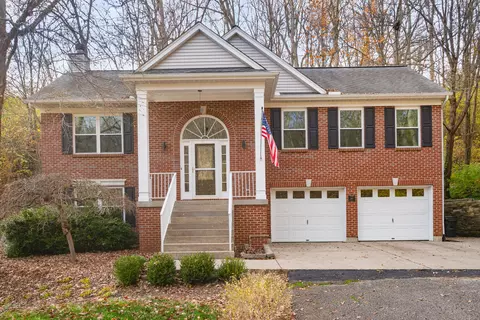 361 River Rd, Fort Thomas, KY 41075