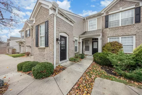 568 Riversbreeze Dr, Ludlow, KY 41016