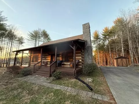 263 Lakeshore Dr, Russell Springs, KY 42642