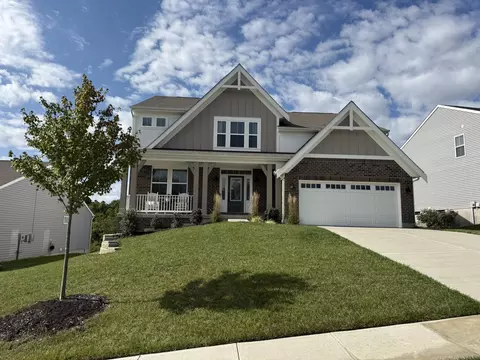9971 Meadow Glen Dr, Independence, KY 41051