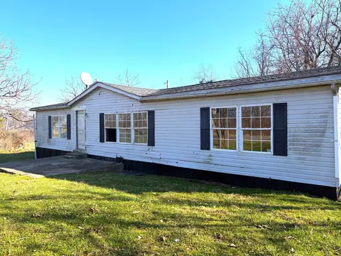 596 Fairview Rd, Williamstown, KY 41097