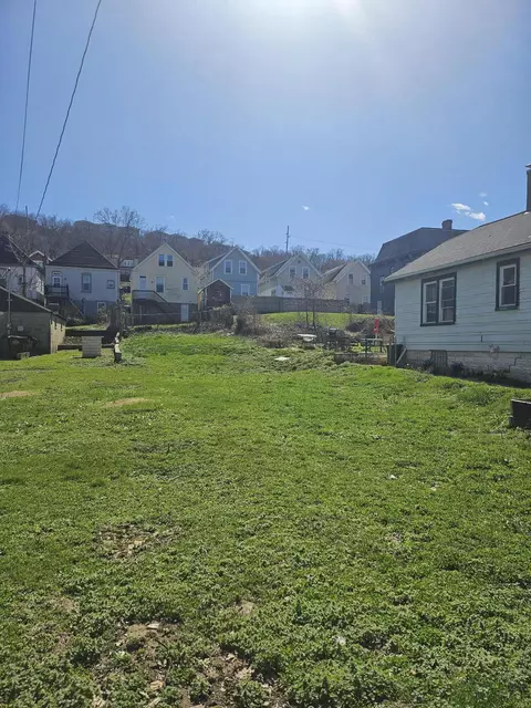 1210 4th Ave, Dayton, KY 41074