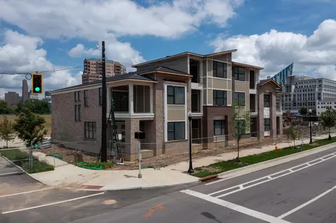 128 W 4th St, Covington, KY 41011 photo 3