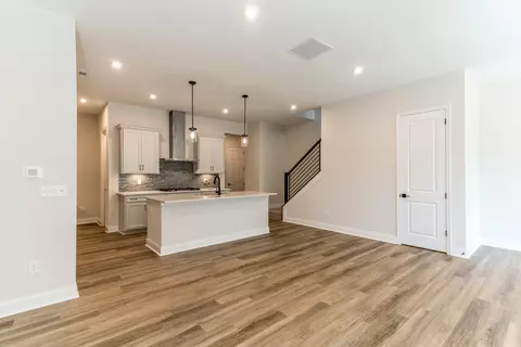 Living - 128 W 4th St, Covington, KY 41011 photo 7 of 11