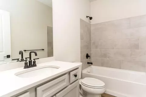 Bath - 128 W 4th St, Covington, KY 41011 photo 4 of 4