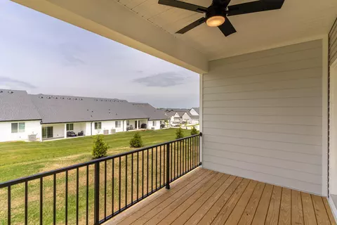 Exterior - 2175 Esplanade St, Union, KY 41091 photo 4 of 7