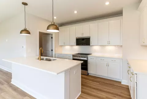 Kitchen - 2175 Esplanade St, Union, KY 41091 photo 3 of 3