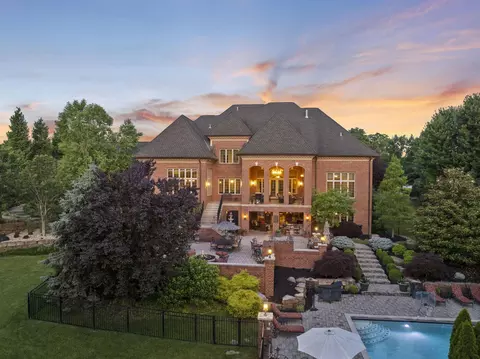 944 Squire Oaks Dr, Villa Hills, KY 41017