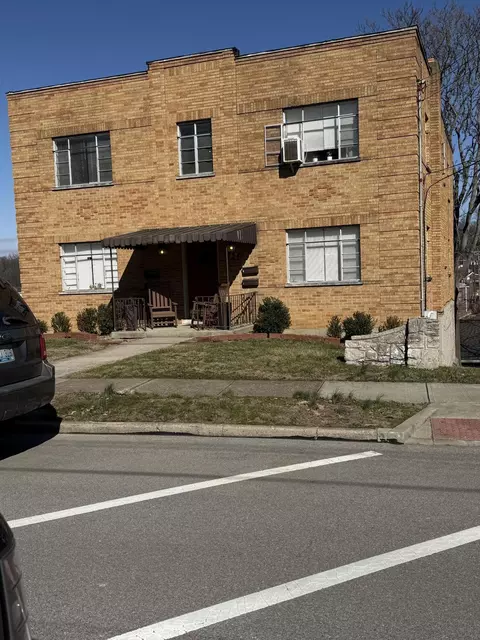 224 Ridgeway Ave, Southgate, KY 41071