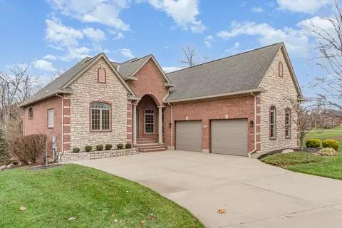 701 Keeneland Green Dr, Union, KY 41091