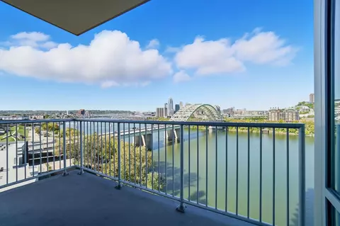 400 Riverboat Row #1102, Newport, KY 41071
