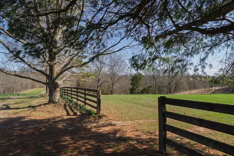 Exterior - 11213 E Bend Rd, Union, KY 41091 photo 7 of 11