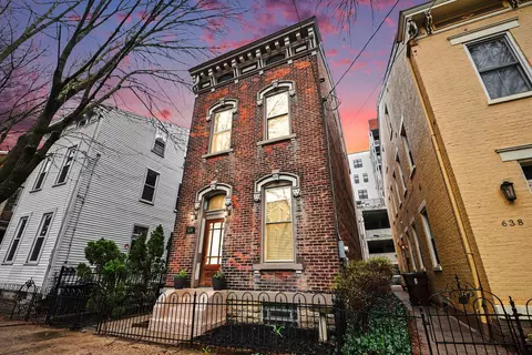 636 Bakewell St, Covington, KY 41011