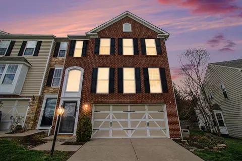 126 Brushwood Dr, Fort Thomas, KY 41075