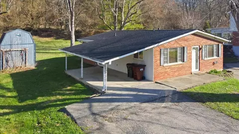 115 Moock Rd, Southgate, KY 41071