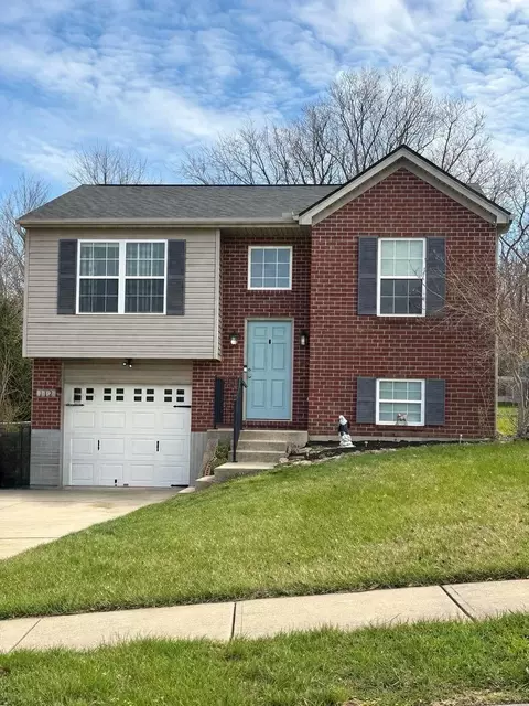 112 Pitty Pat Ln, Walton, KY 41094