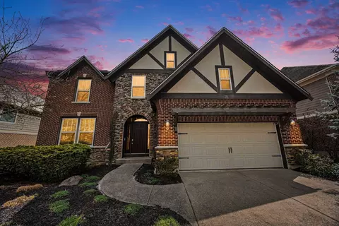 21 Casagrande St, Fort Thomas, KY 41075