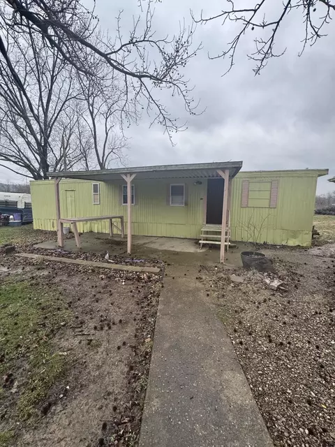 230 Happy Hollow Ln, Worthville, KY 41098