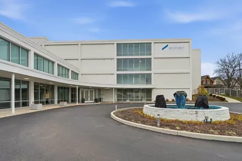 120 Main St #205, Newport, KY 41071