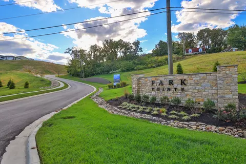 1191 Park Pointe Dr #56, Covington, KY 41011