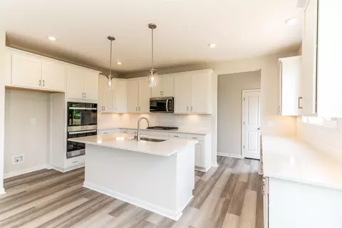 Kitchen - 4096 Cardiff St, Union, KY 41091 photo 3 of 5