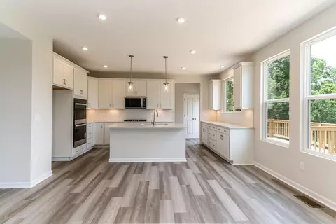 Kitchen - 4096 Cardiff St, Union, KY 41091 photo 1 of 5