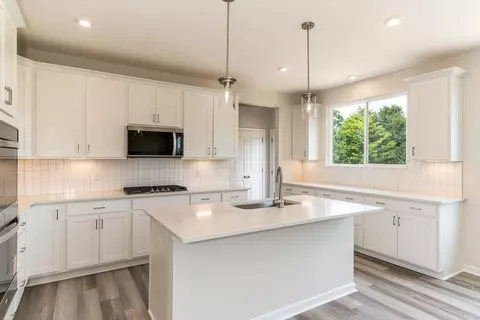Kitchen - 4096 Cardiff St, Union, KY 41091 photo 5 of 5