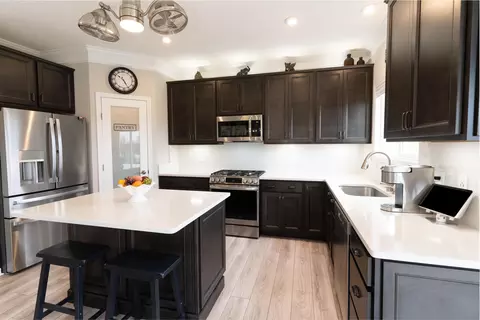 Kitchen - 5019 Pinebluff Ct, Burlington, KY 41005 photo 2 of 4