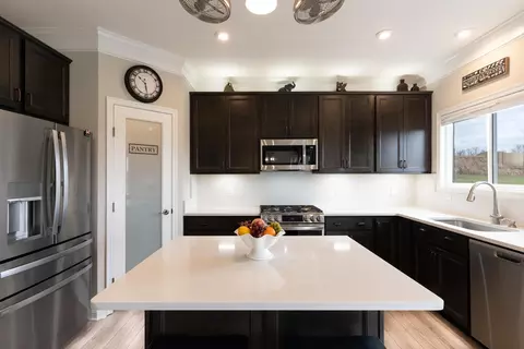 Kitchen - 5019 Pinebluff Ct, Burlington, KY 41005 photo 4 of 4