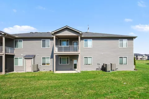 Exterior - 1305 Rubyhill Ln, Florence, KY 41042 photo 7 of 13