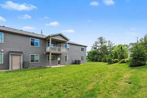 Exterior - 1305 Rubyhill Ln, Florence, KY 41042 photo 9 of 13