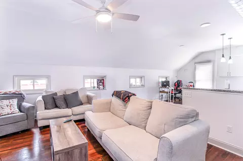 Living - 1039 Lee St, Covington, KY 41011 photo 2 of 2