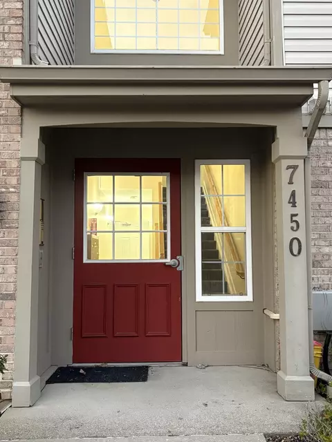 7450 Ridge Edge Ct #B, Florence, KY 41042