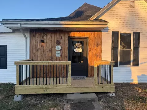 115 Woodward Ave, Brooksville, KY 41004