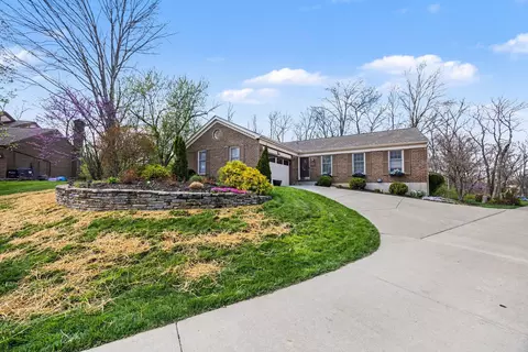 1670 Brierwood Ct, Florence, KY 41042