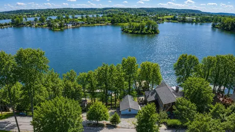609 Hillandale Dr, Sanders, KY 41083
