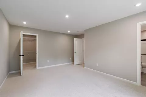 Bedroom - 3056 Belleglade Dr, Covington, KY 41015 photo 3 of 6