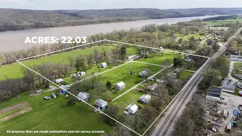 5646 New Dr, Melbourne, KY 41059